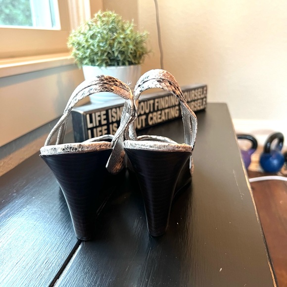 Cole Haan Python slingbacks - Picture 4 of 5